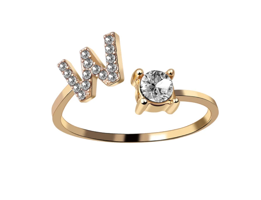 Goldener Buchstaben Ring